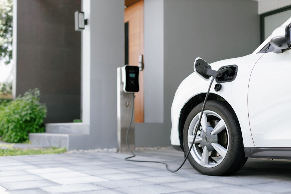 Progressive,Concept,Of,Ev,Car,And,Home,Charging,Station,Powered